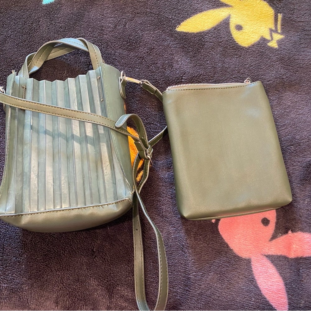 Green pleated rubber tote bag gently used